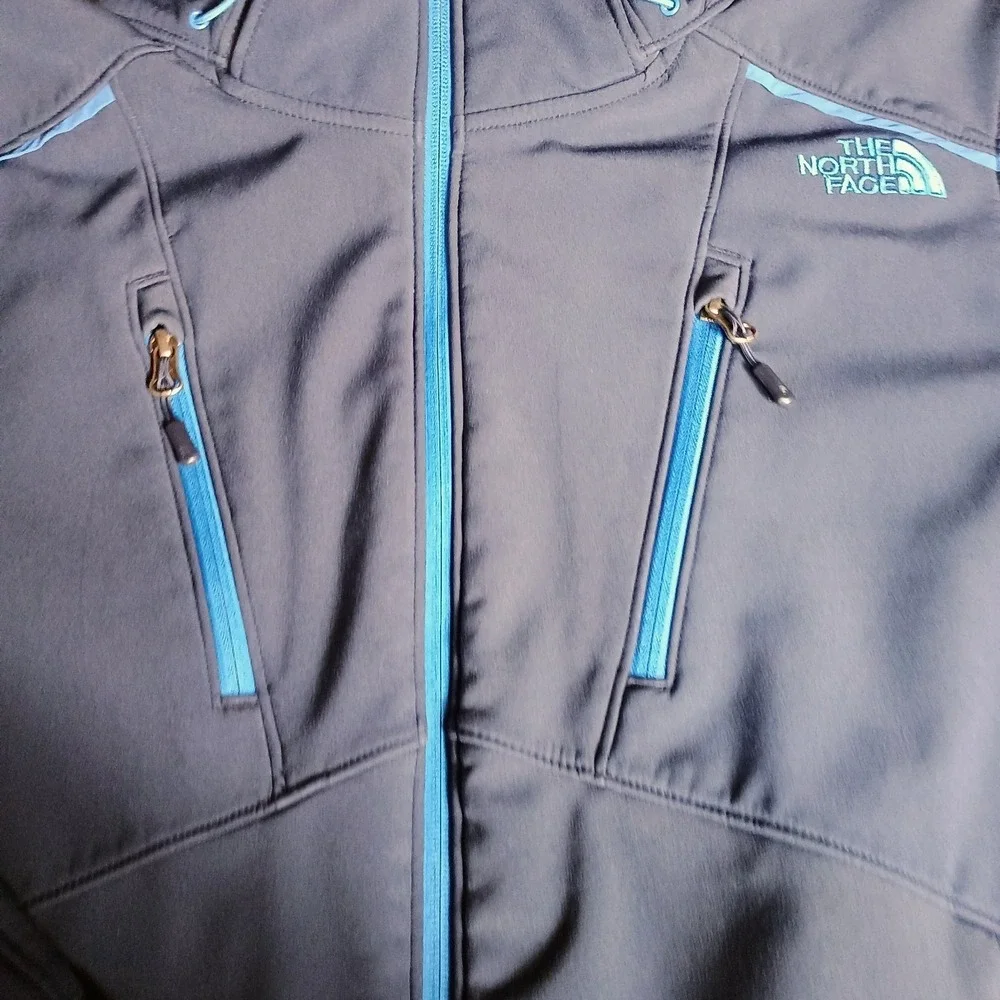 The North Face Men's Small Blue Hooded Softshell Jacket Fleece Lined...